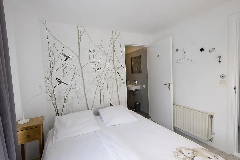 A Bed & Breakfast Flynt Amsterdam 3*,  Netherlands